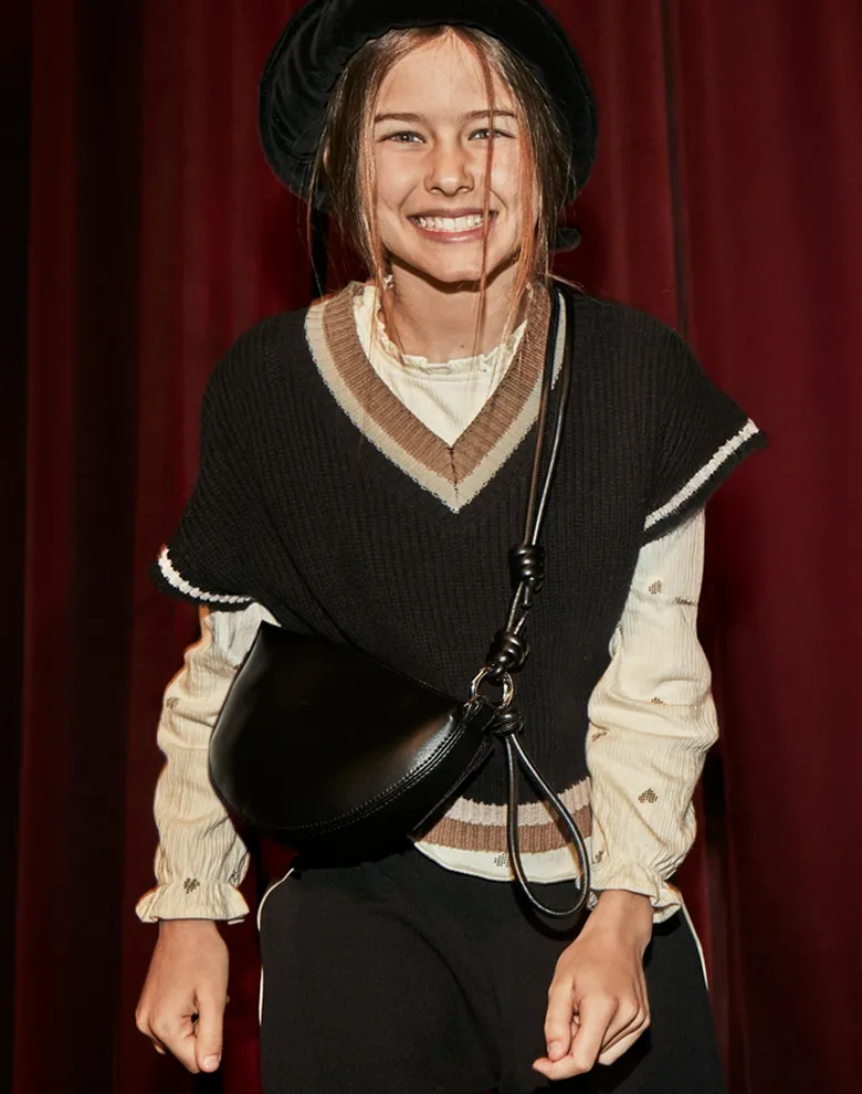 Дитячий в'язаний жилет Mayoral чорний — Photo 5